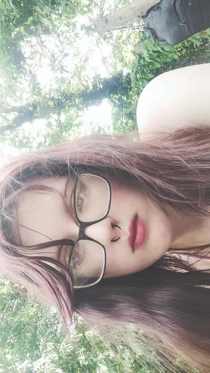 @𝓡𝓮𝓭 𝓿𝓮𝓵𝓿𝓮𝓽｡‧˚ʚ🐇ɞ˚‧｡