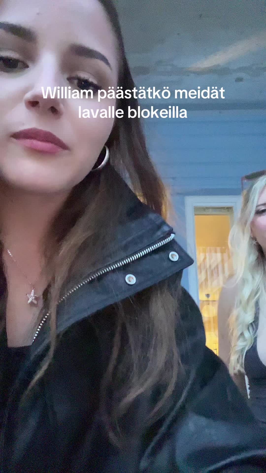 @Elle??