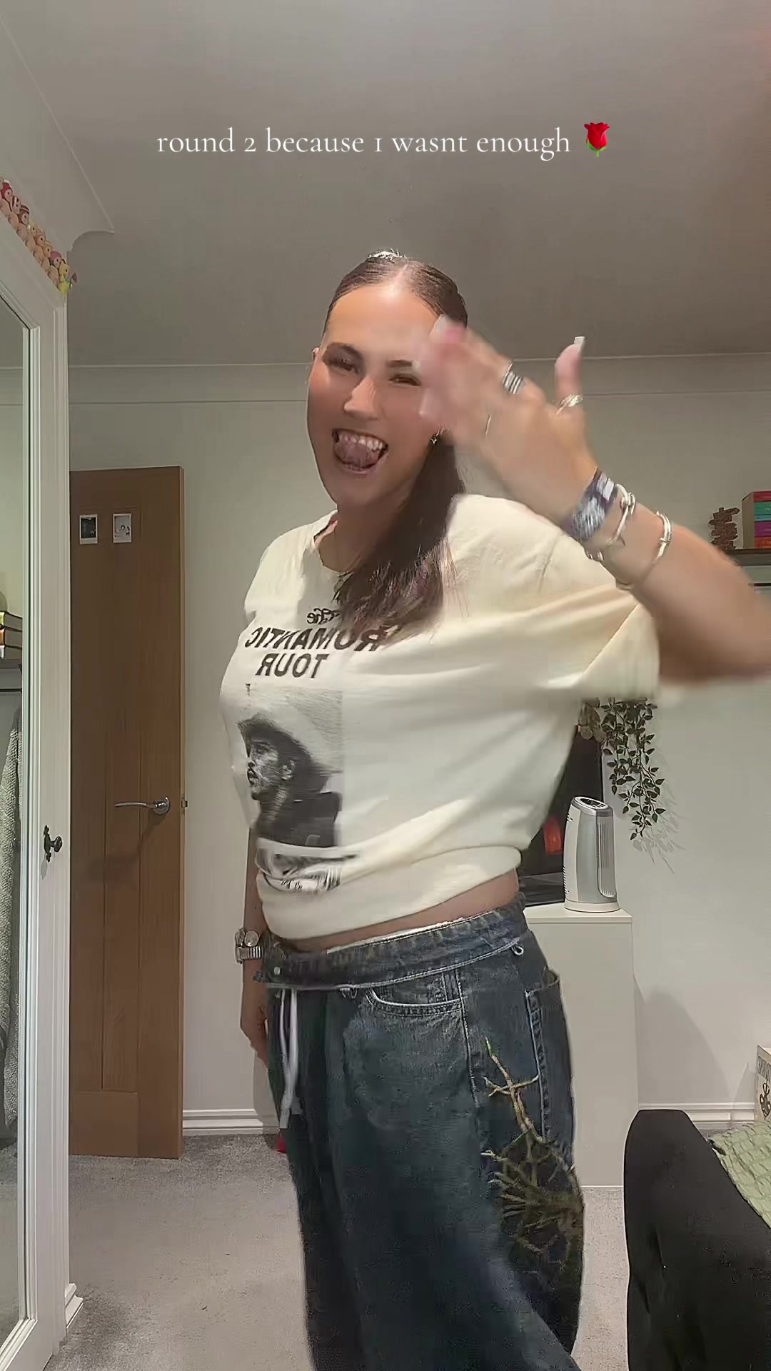 @ellie ☾