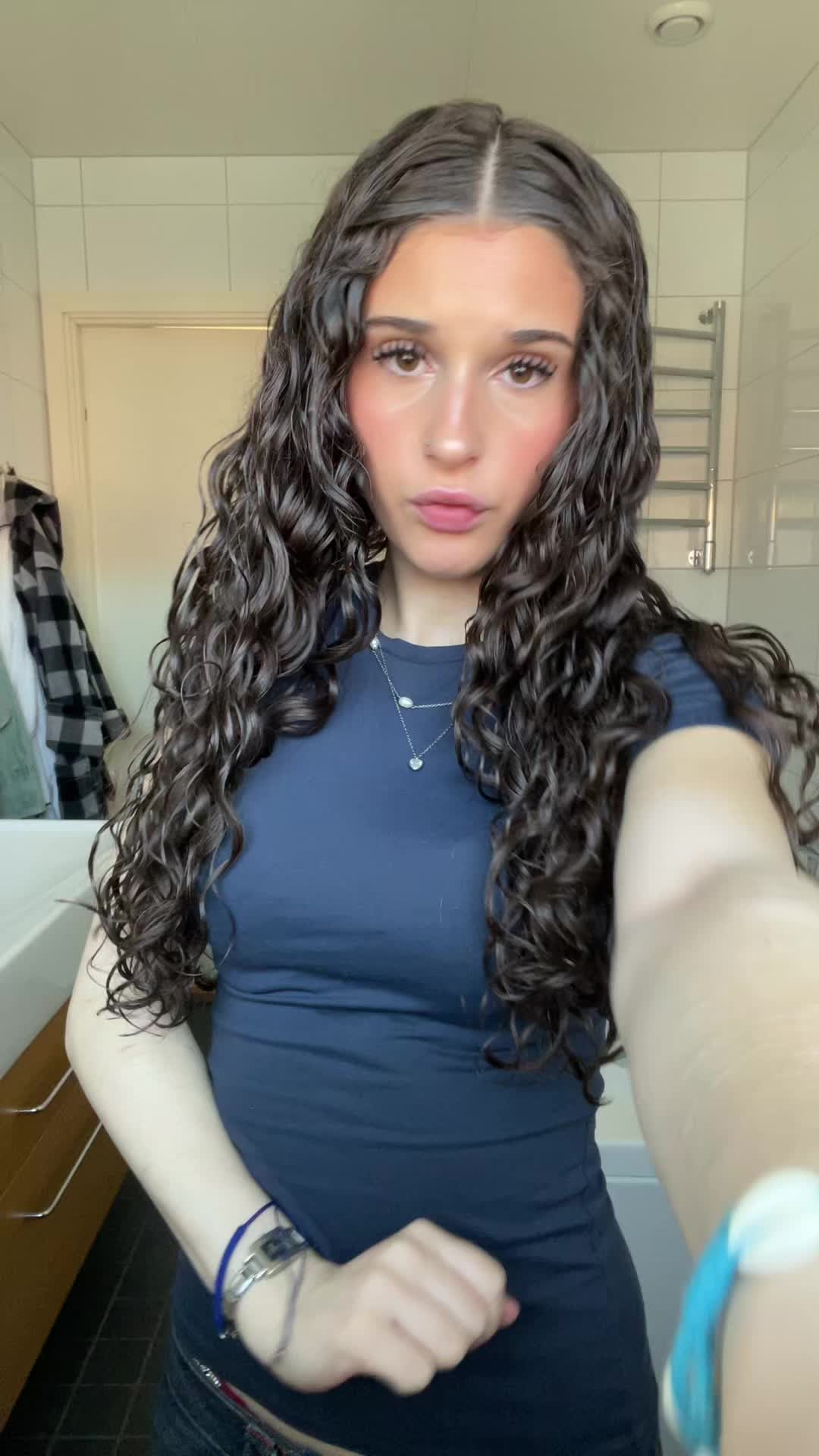 @elise