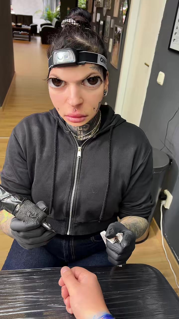 @meduzaink.tattoo_