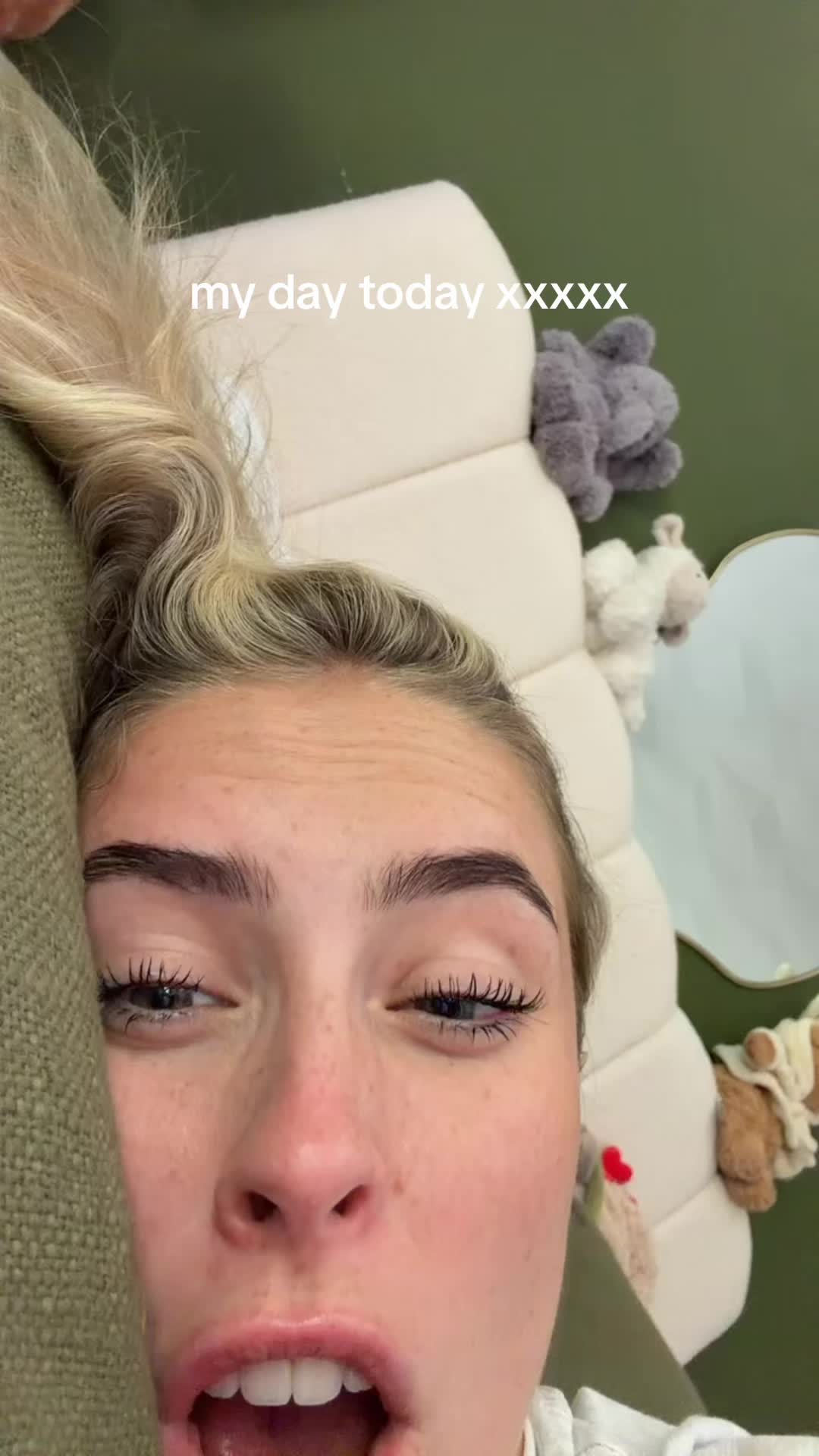@huhnellywho