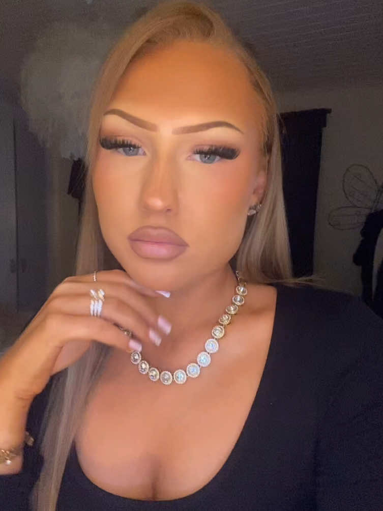 @claraamre