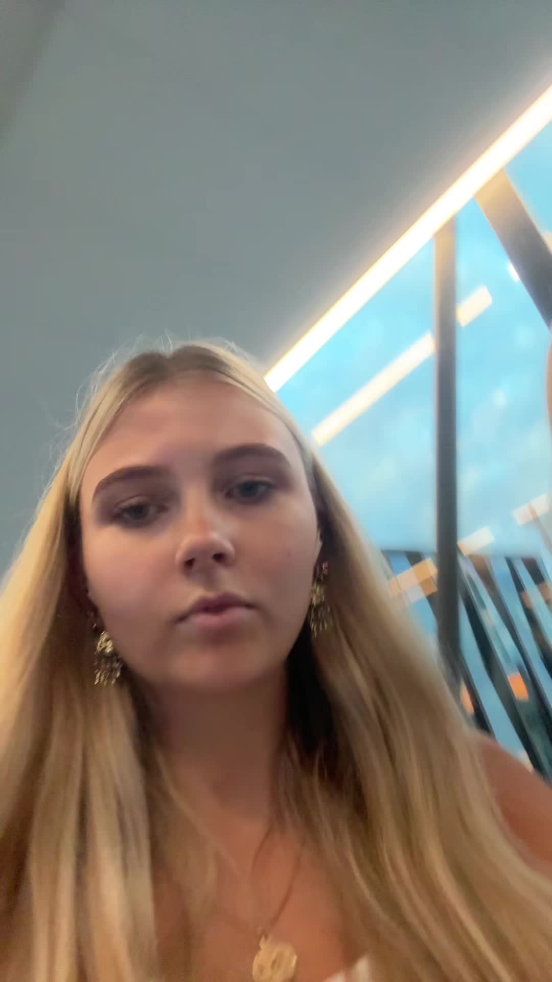 @fridagalasenn