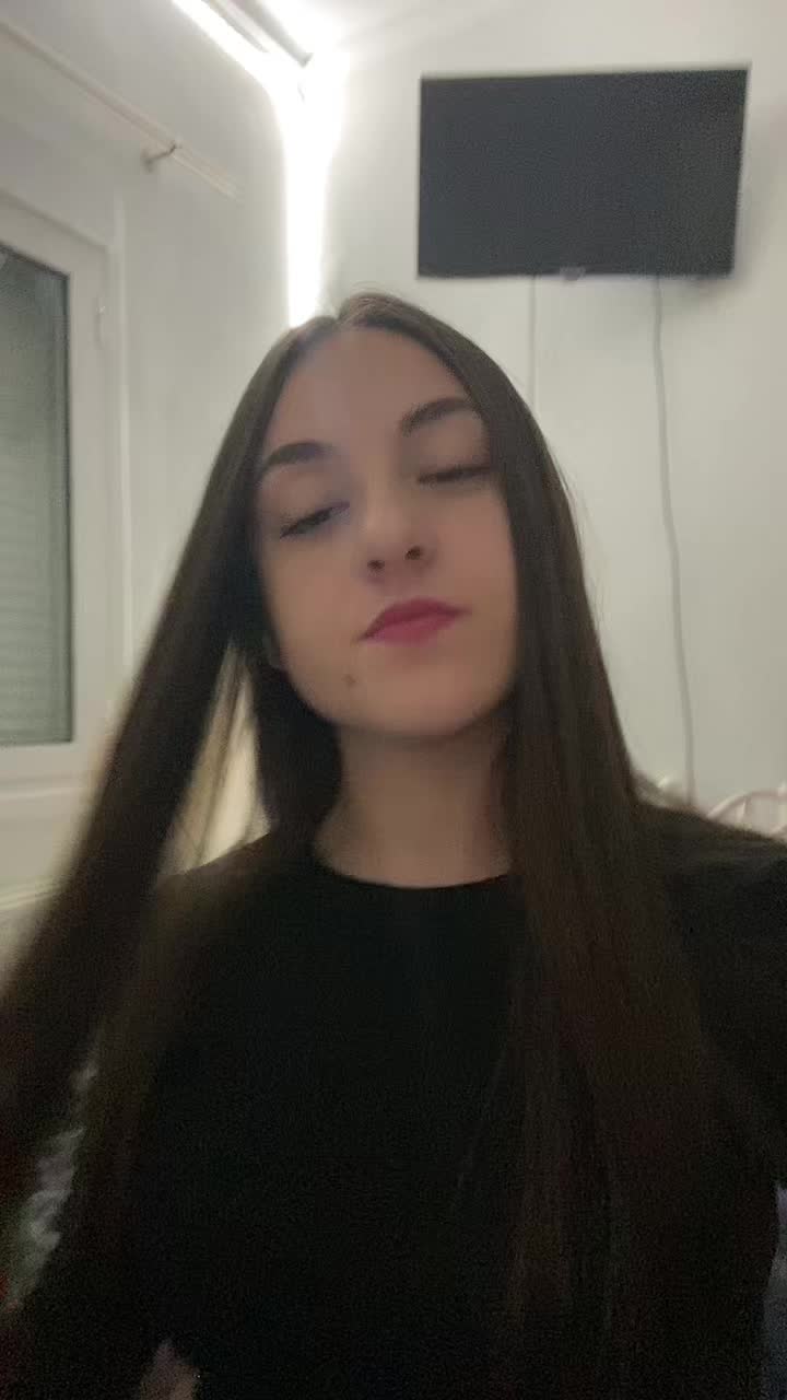 @𝑳𝒆𝒏𝒂