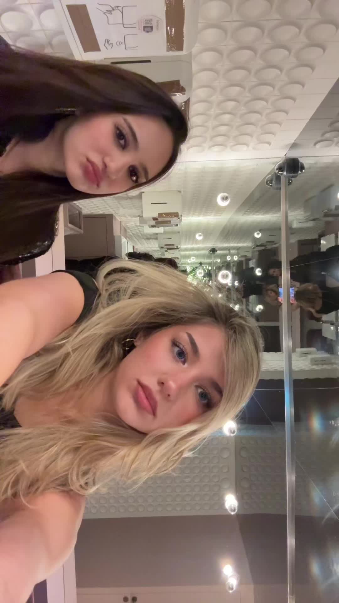 @Lenja-Marie