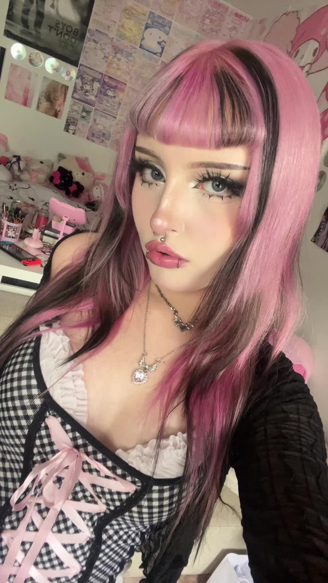 @emi ୨ৎ