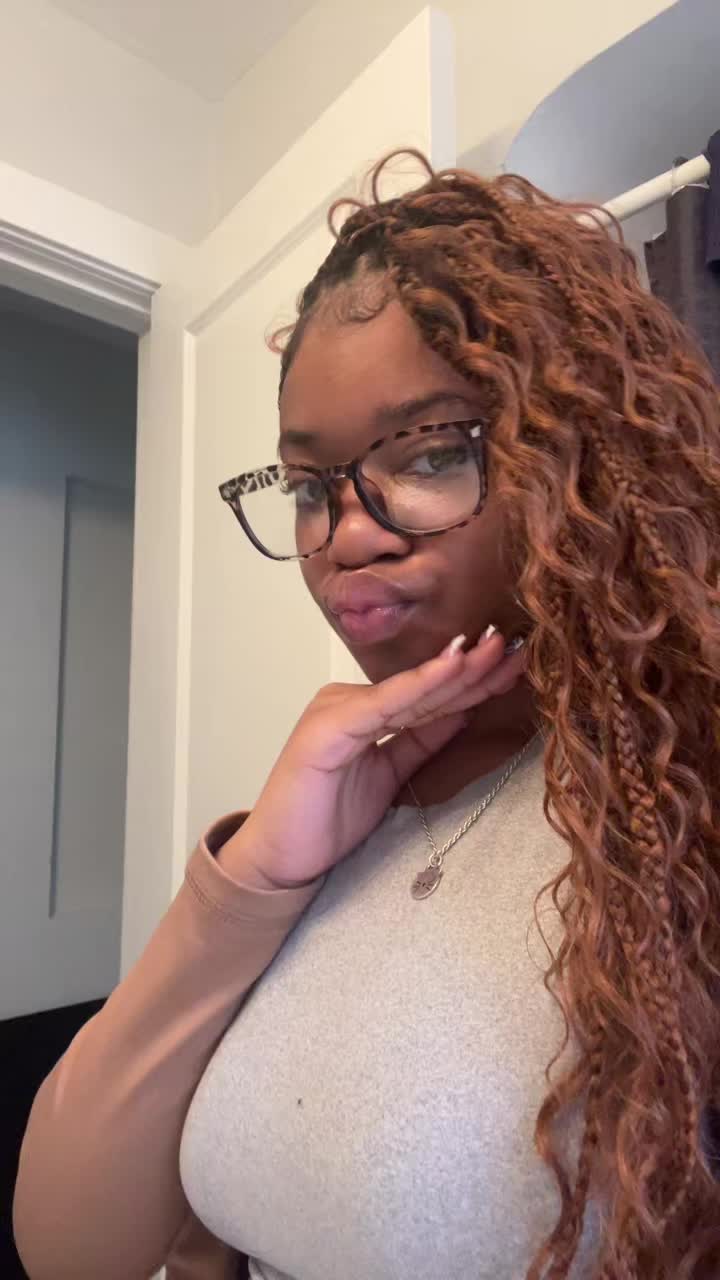 @T