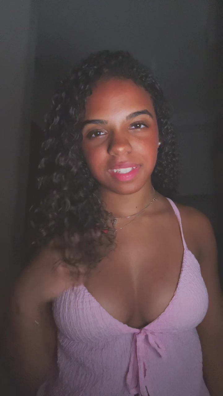 @𝓋𝒾𝑜𝓁𝑒𝓉𝒶🥀