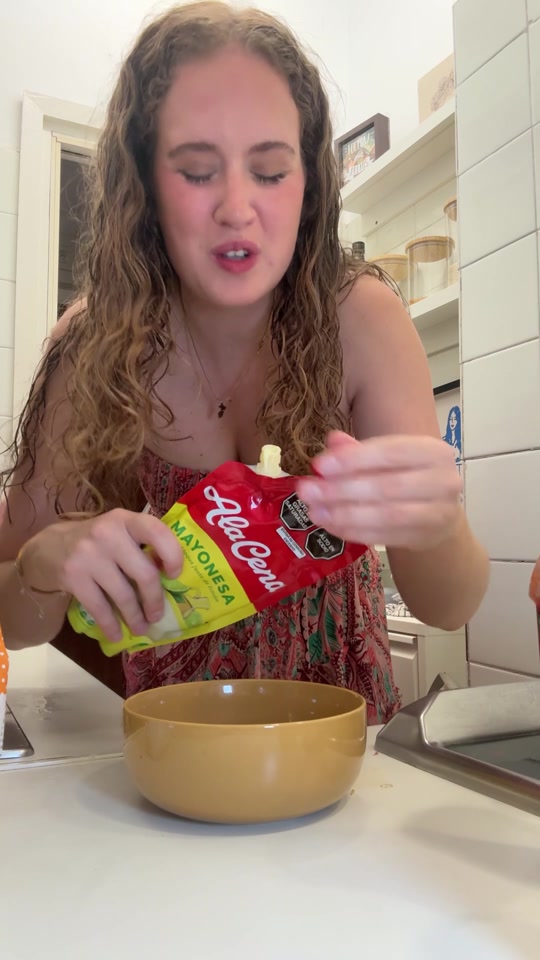 @andrealujanfreire