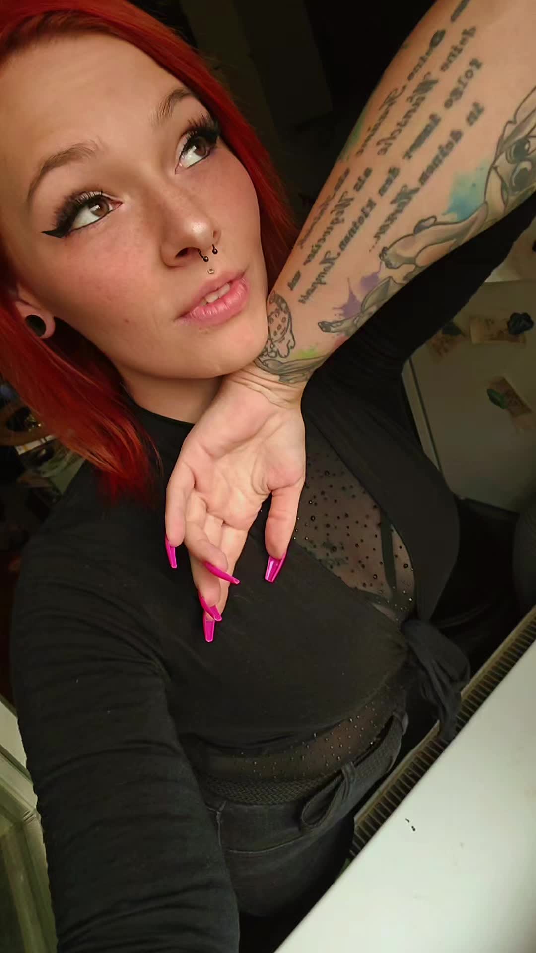 @Angelina🦊💋