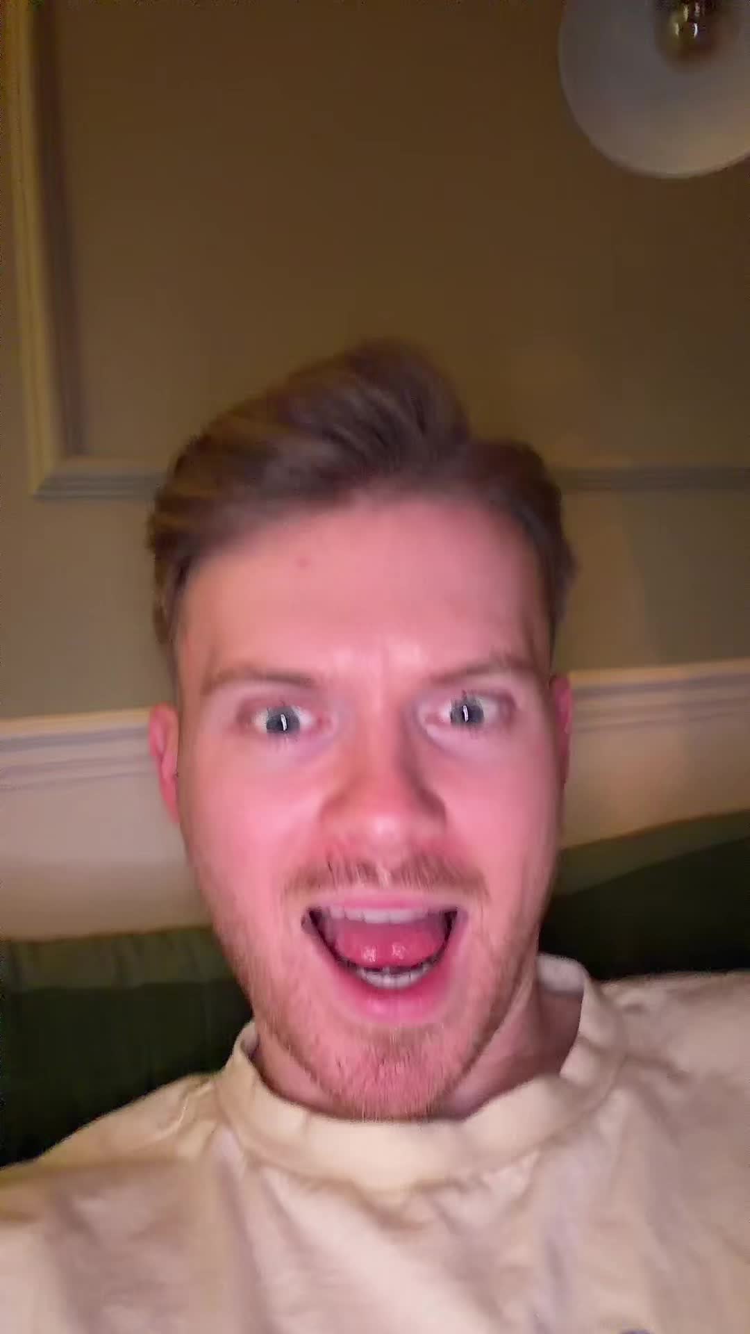 @Max_Balegde