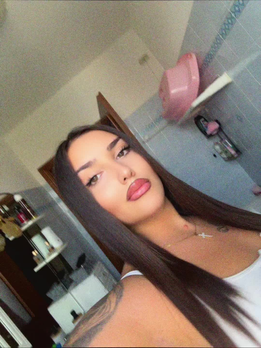 @Sara_Pietro_Céline🧑🧑🧒