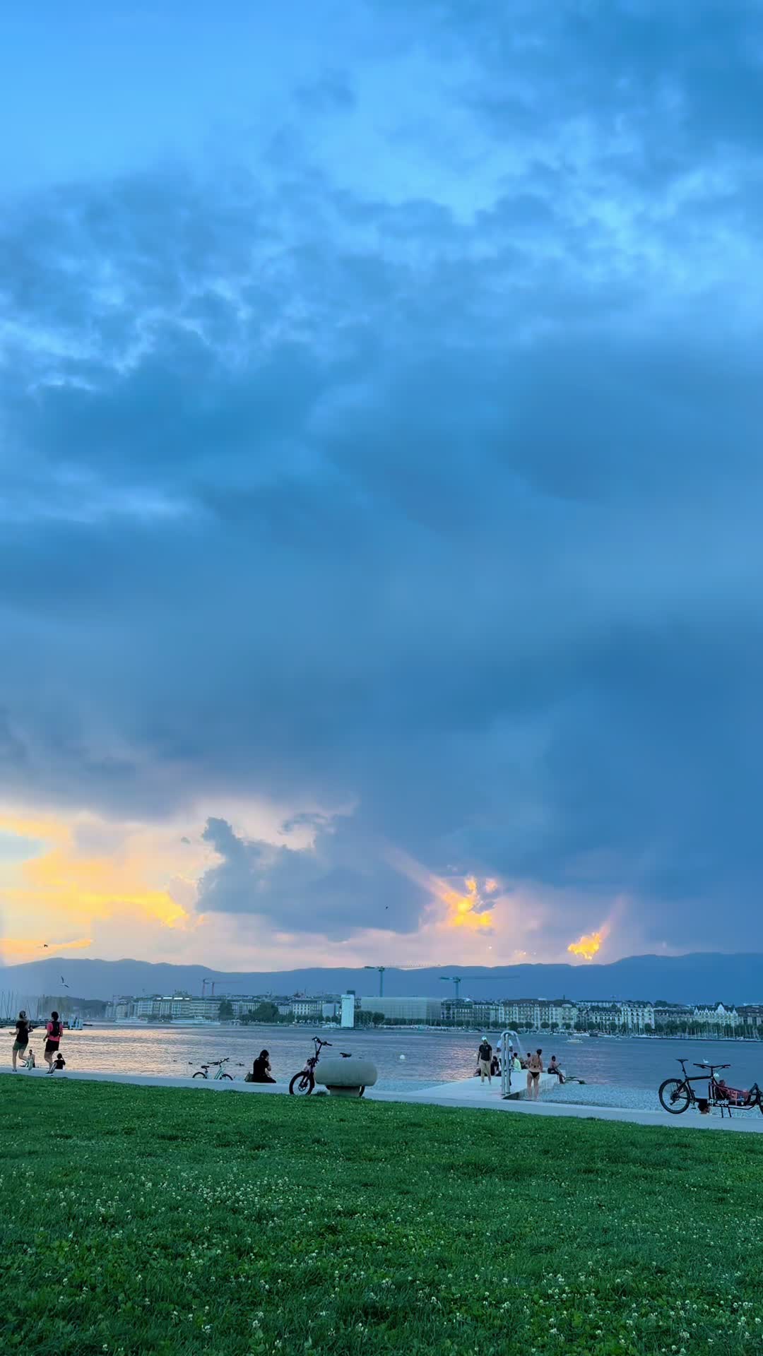 @Rhizlane007🇲🇦🇨🇭