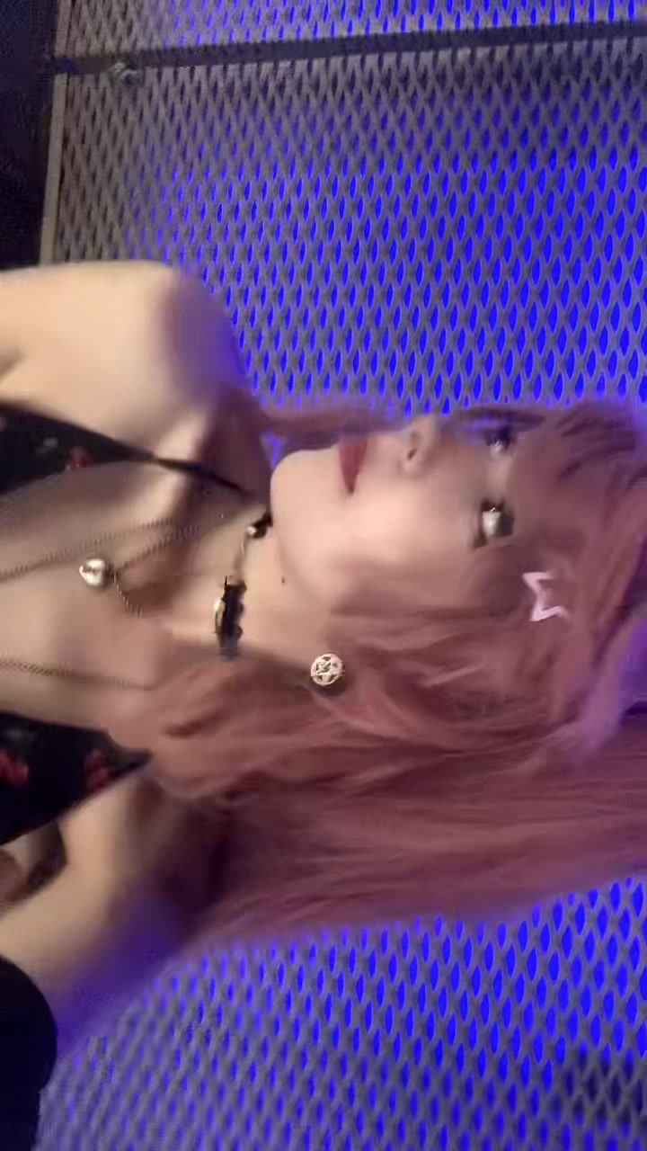 @๐ Bee ~ Collei ๐ป