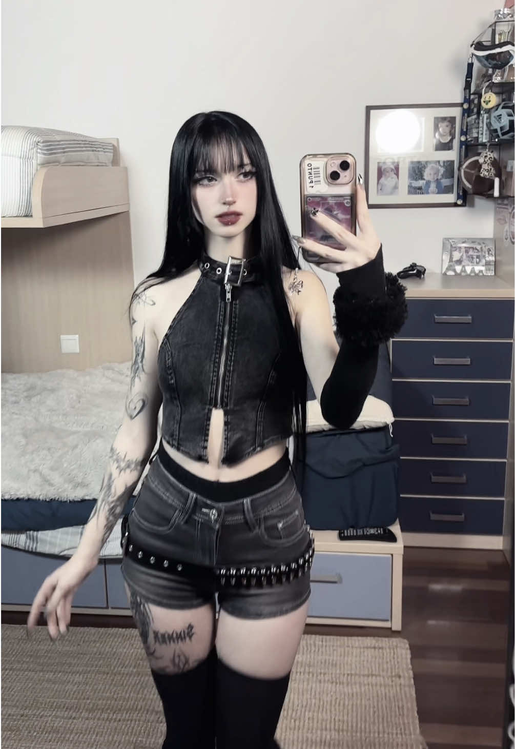 @kryystalita