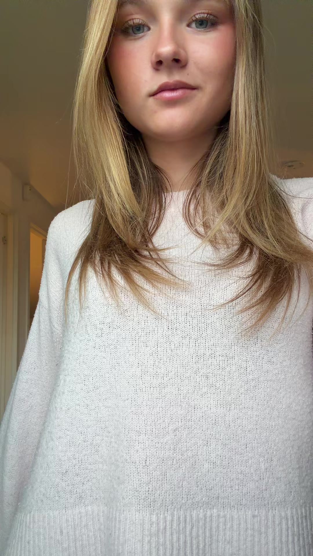 @𝘌 𝘭 𝘭 𝘦