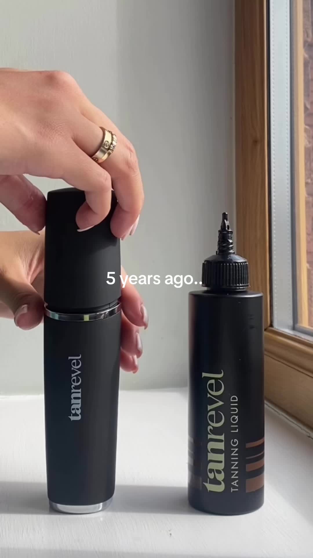 @Tanrevel&reg;
