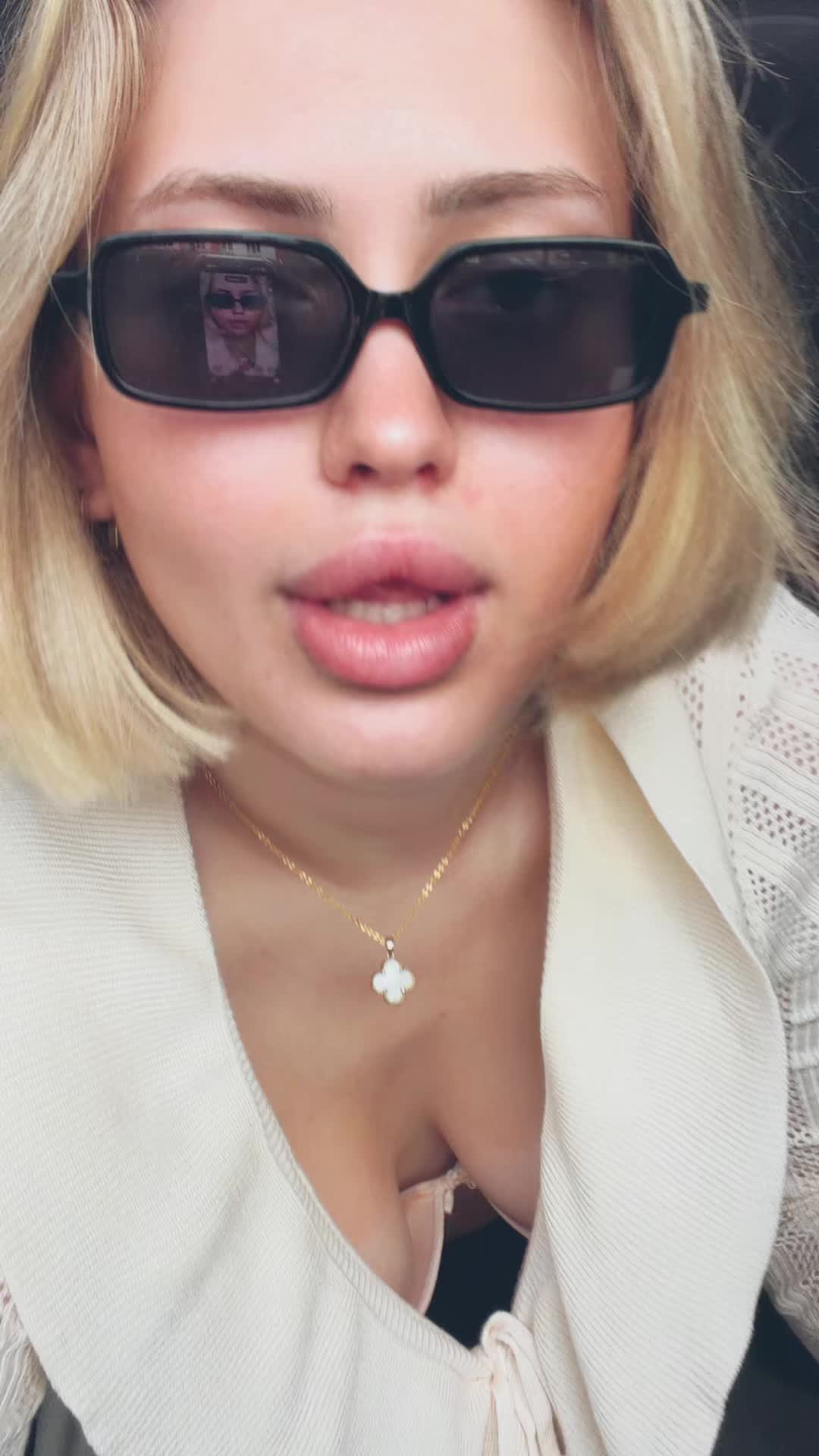 @avexia