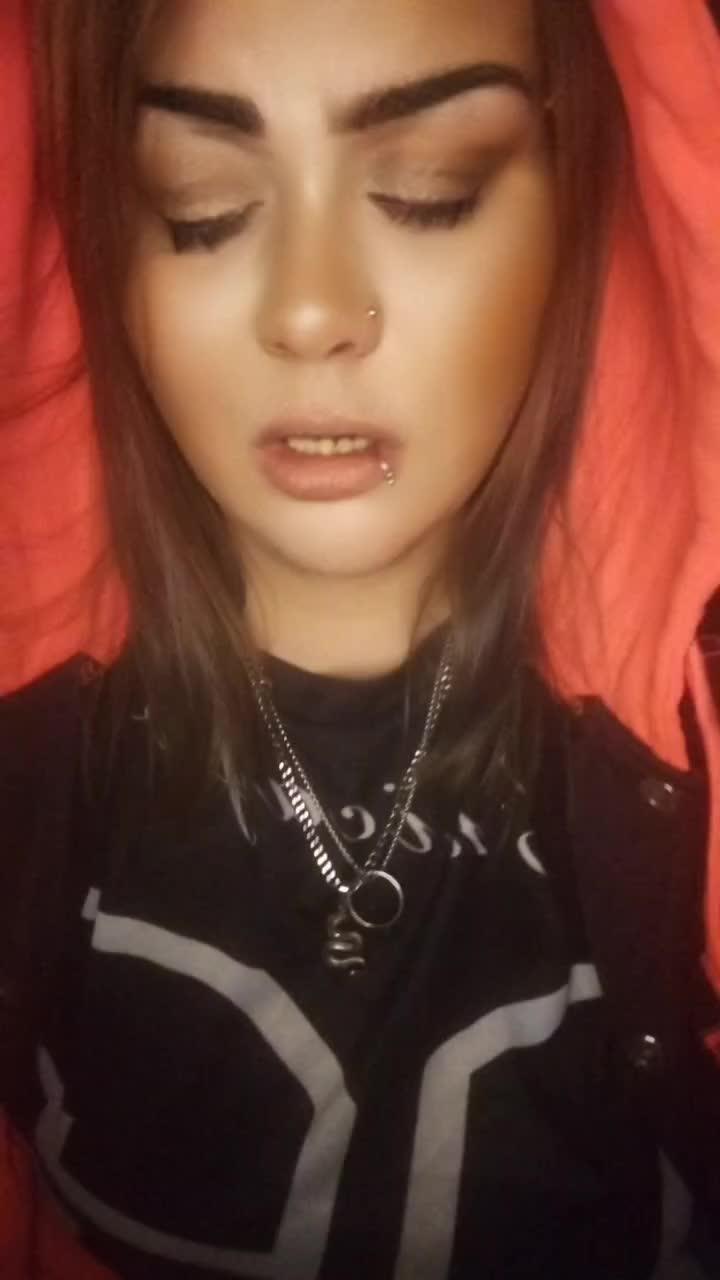 @♡𝖂𝖍𝖎𝖙𝖊𝕬𝖓𝖌𝖊𝖑♡