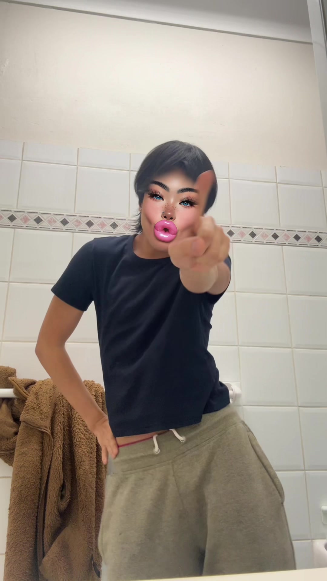 @timewithTris