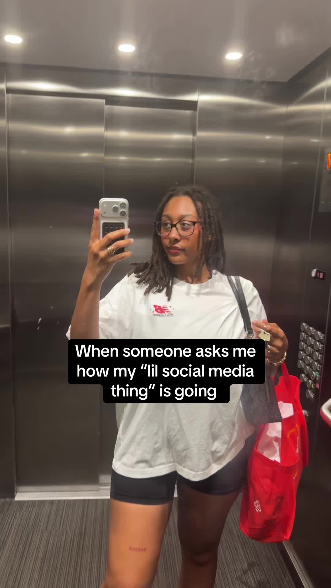 @Tia-Rae