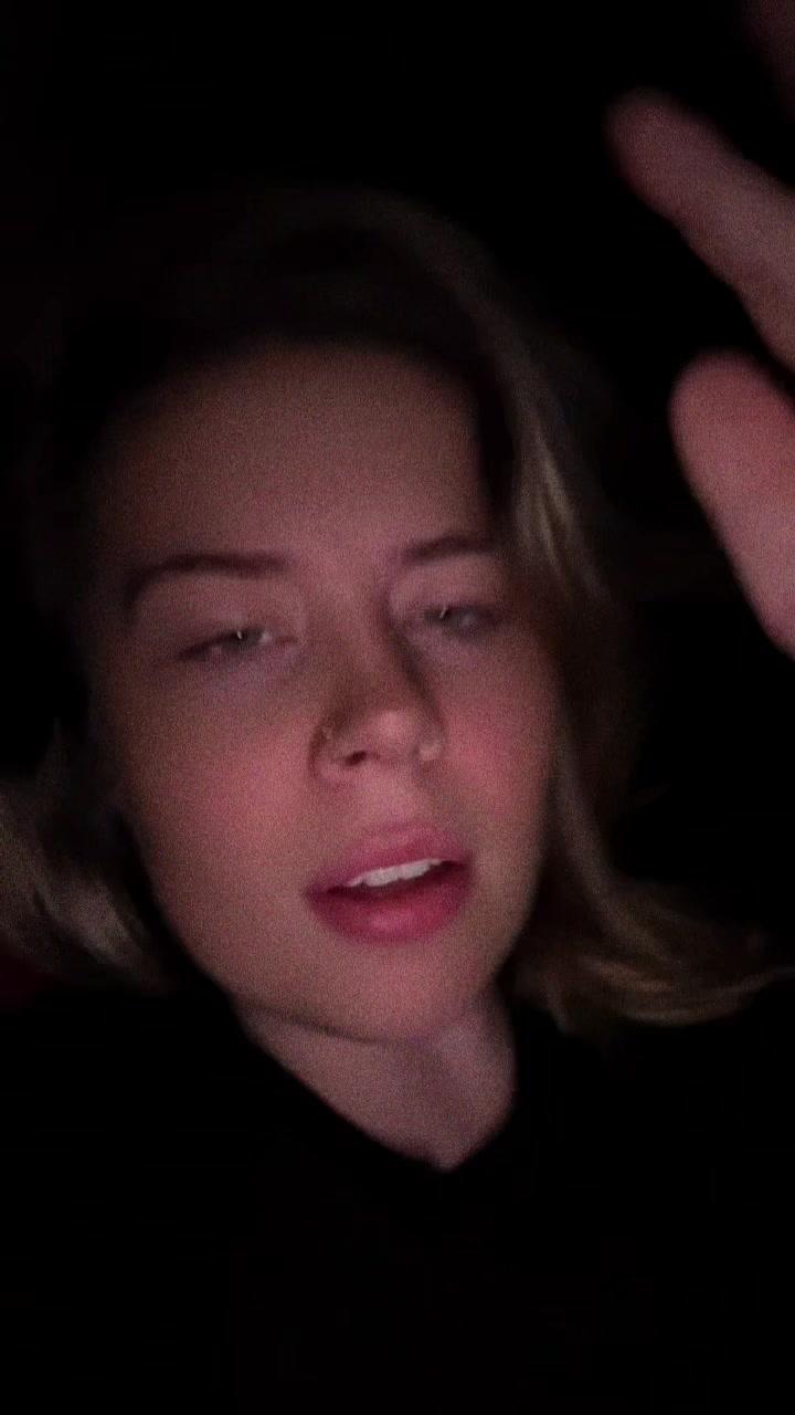 @Skylar🫶🏼🧛🏻♀️