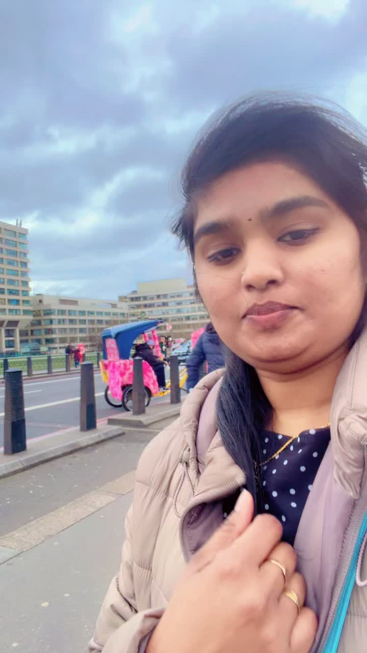 @Mathura🇬🇧🇬🇧🕉️