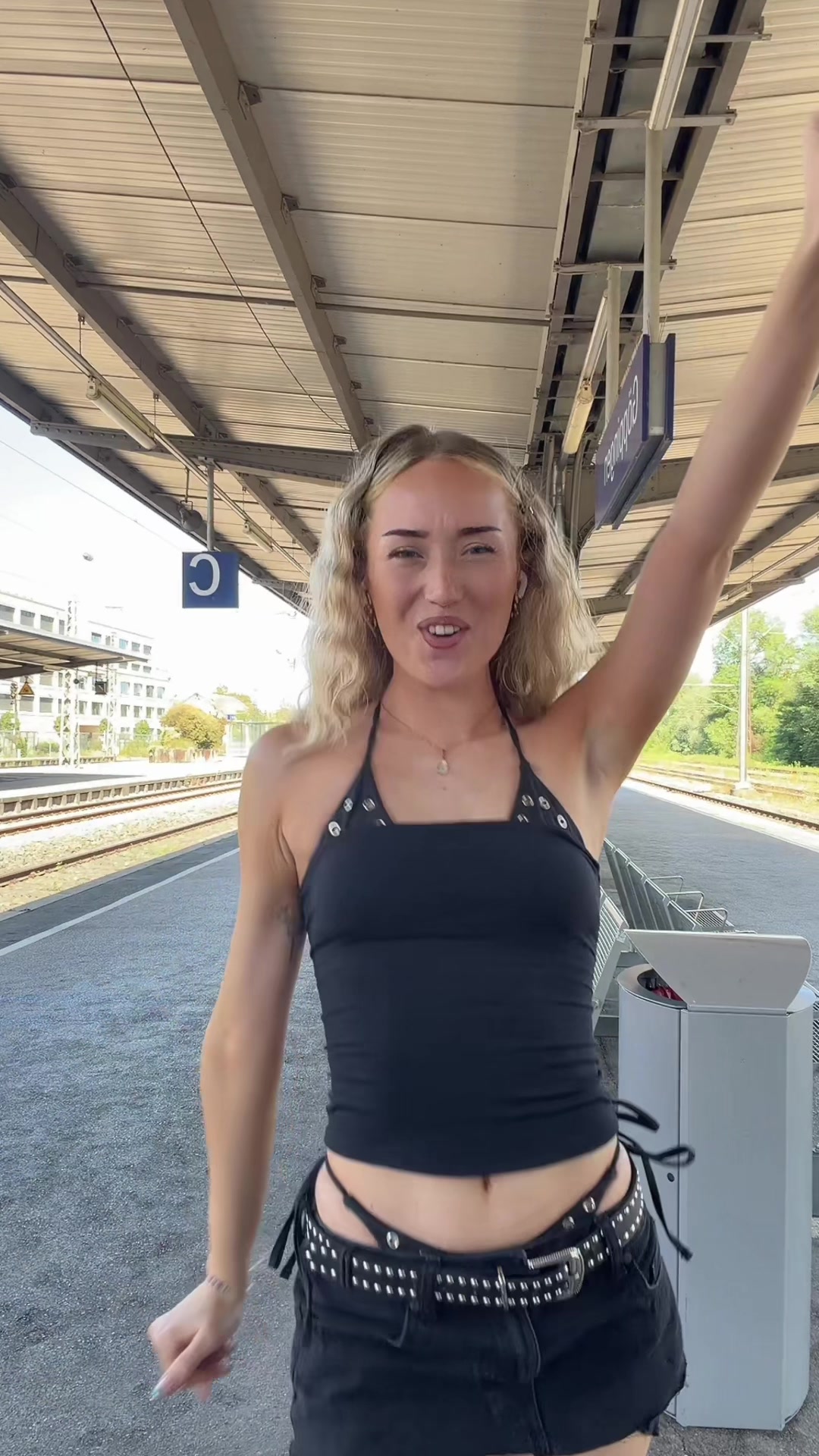 @leahfhl