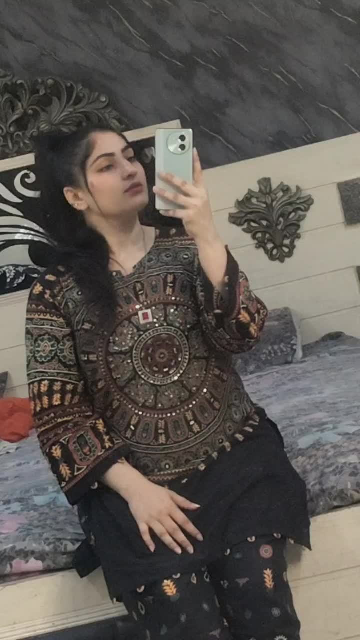 @Anaya 333