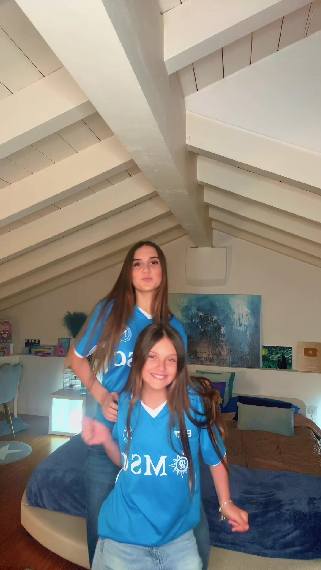 @Aurora e Ludovica Official