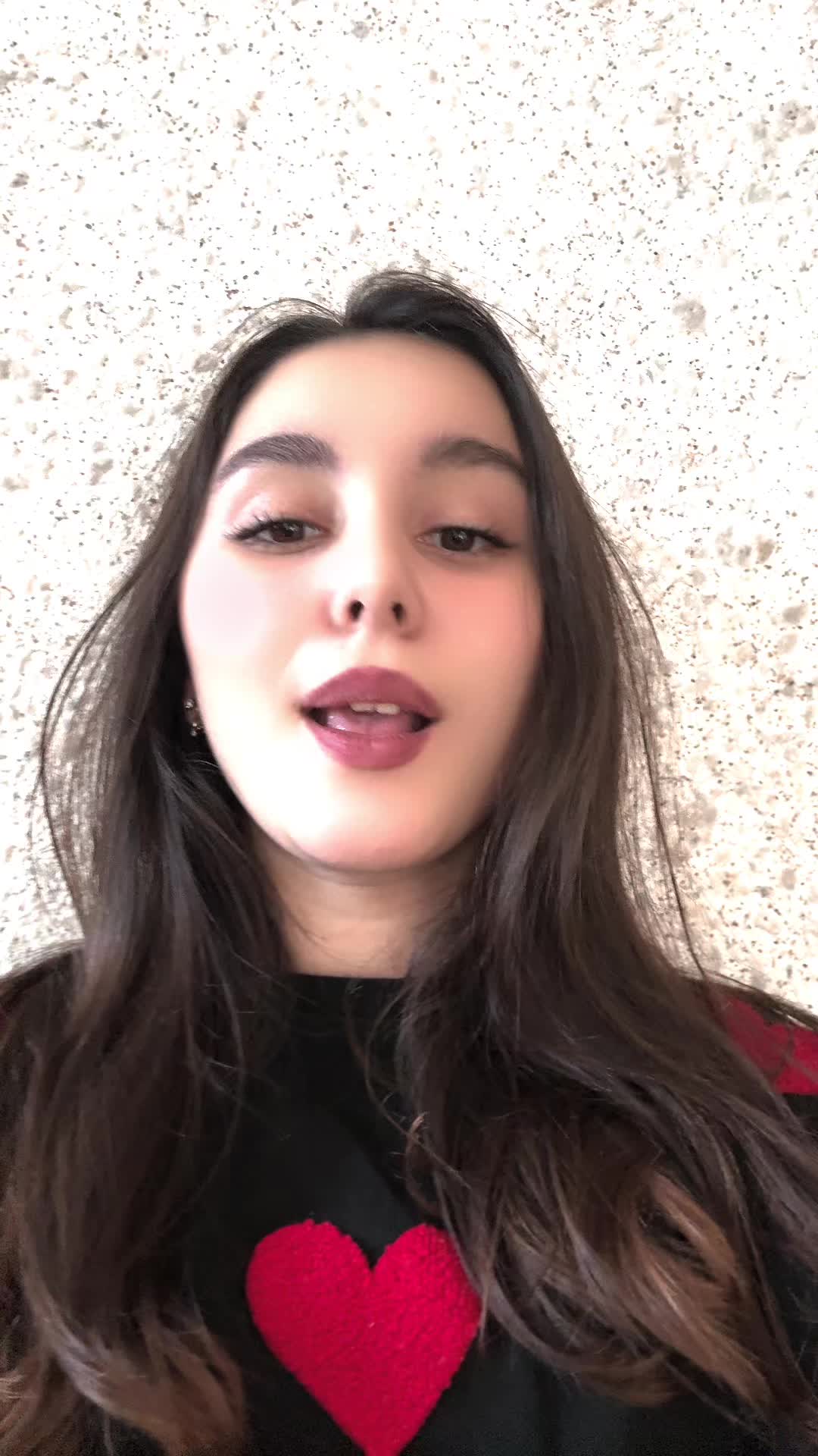 @_aishe_21