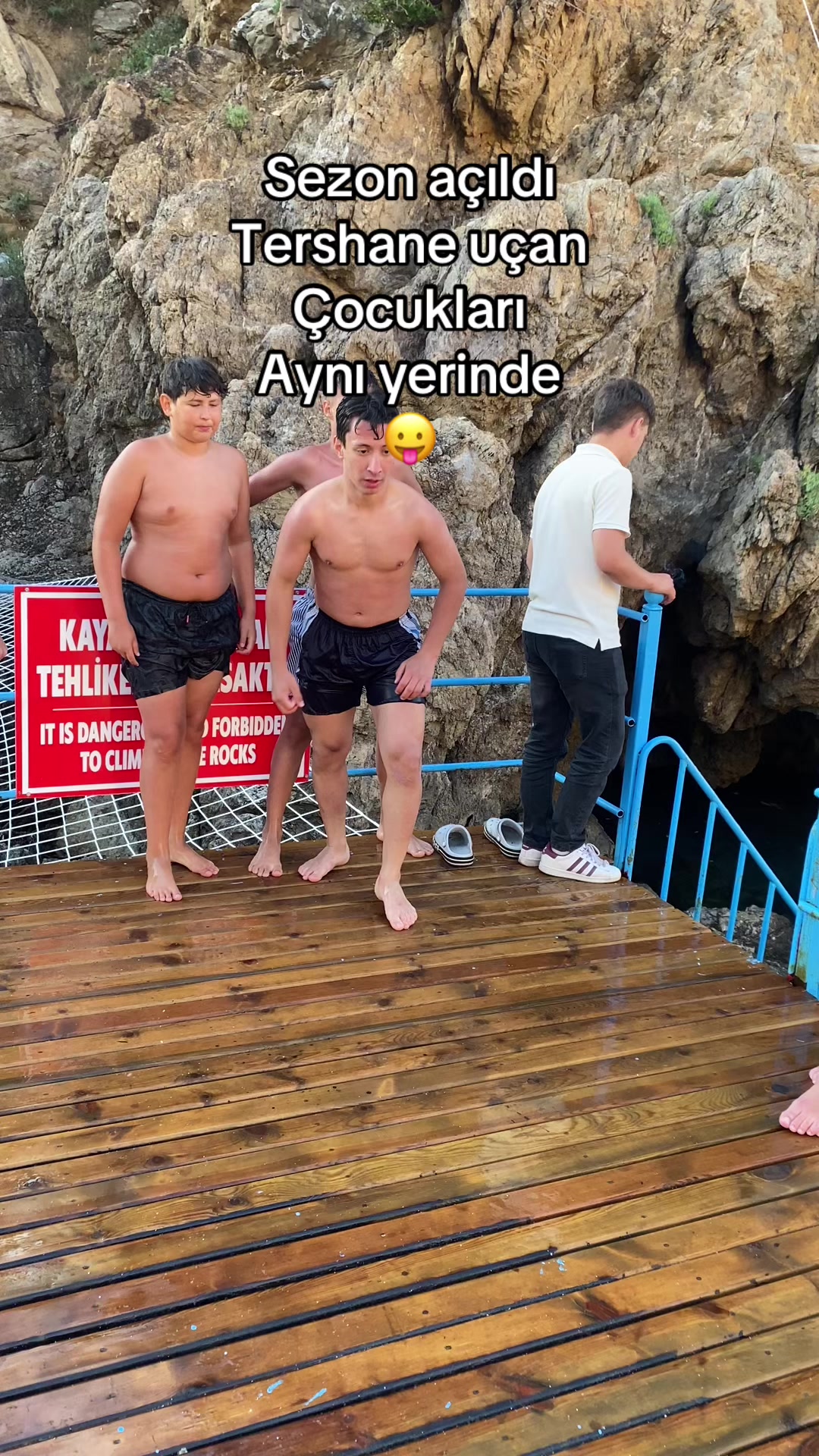 @T.E
