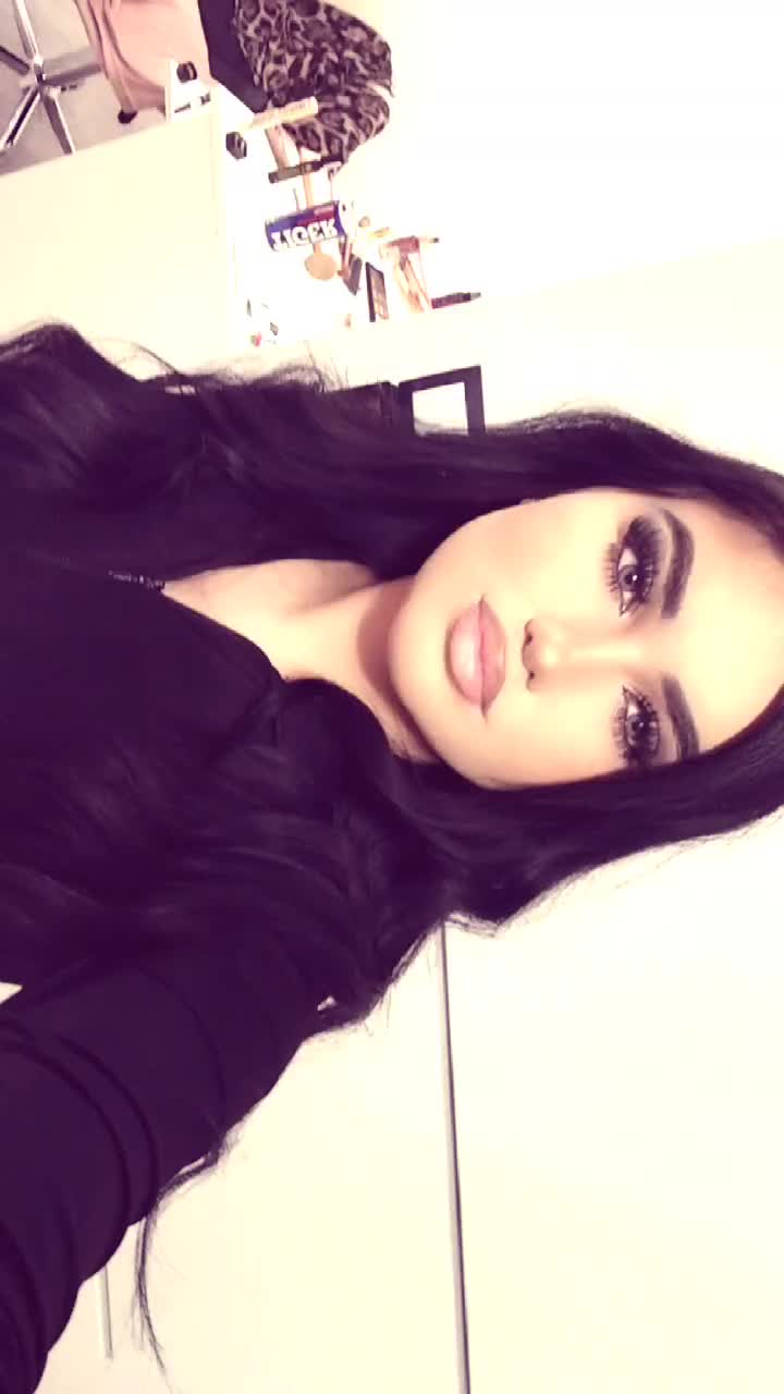 @majkaakrynska