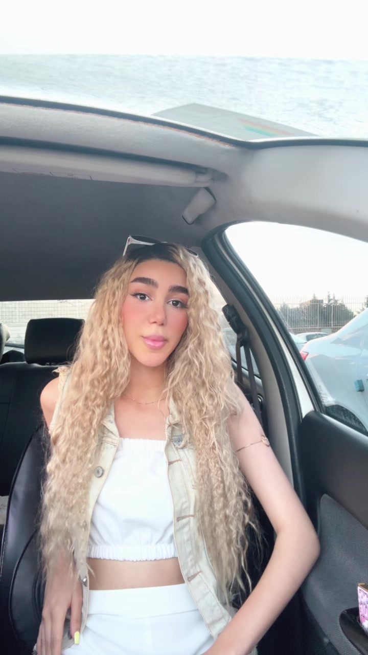 @saraakittyy