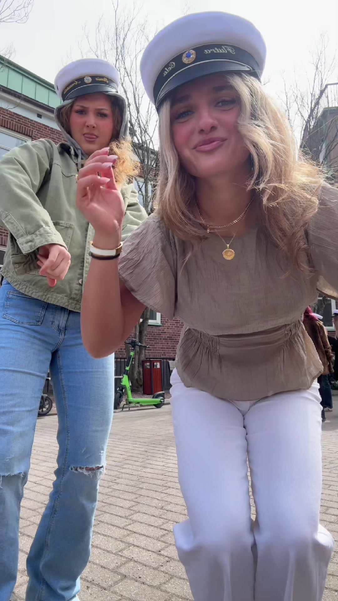 @flutracelaa