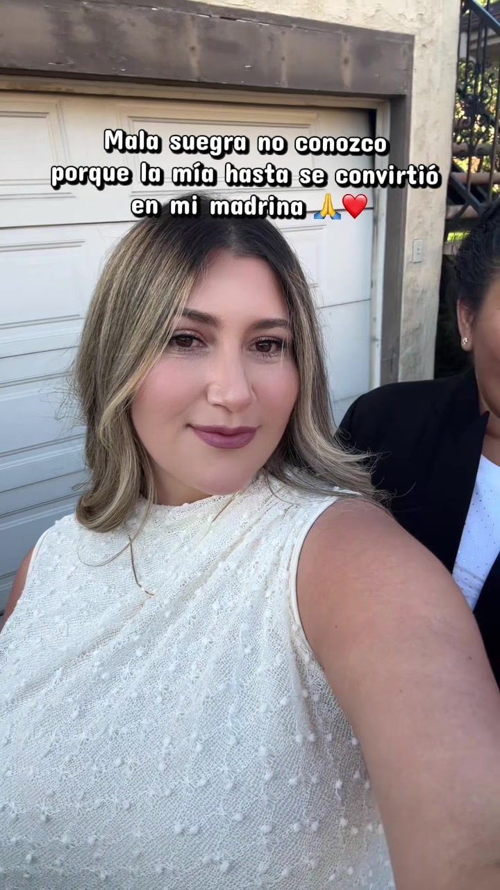 @Ariana_AA