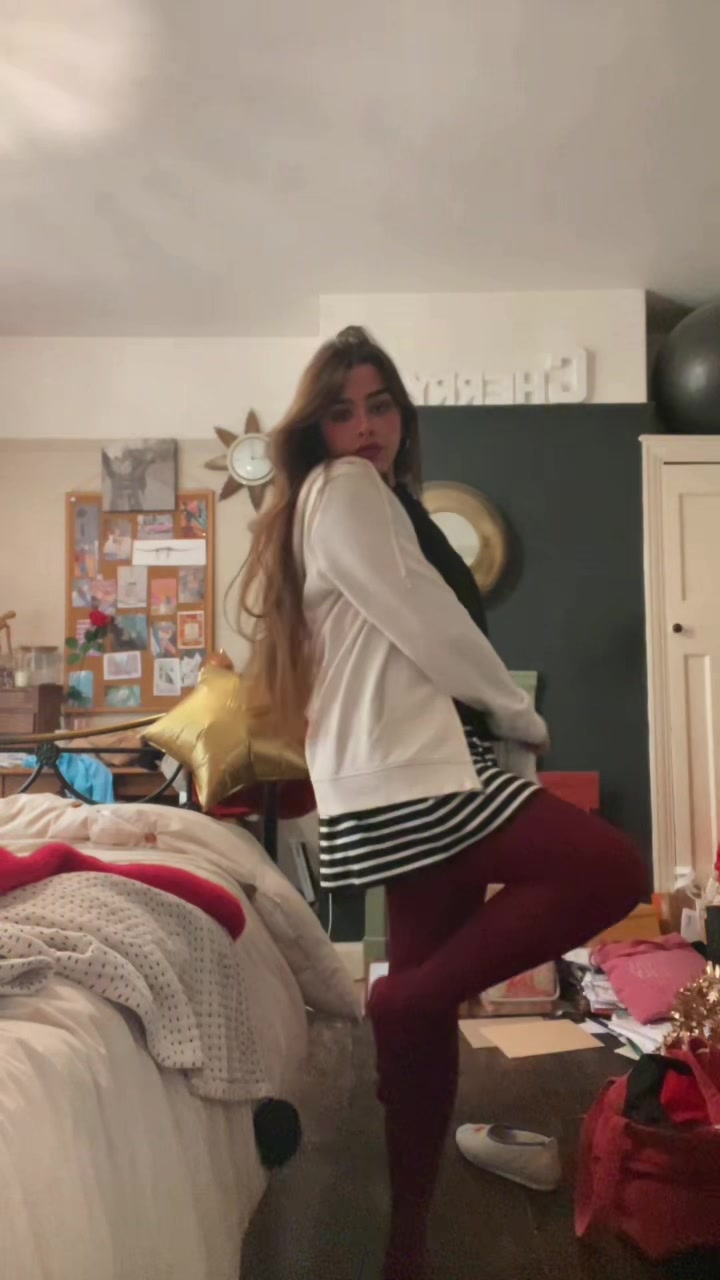 @CherryViolet💋