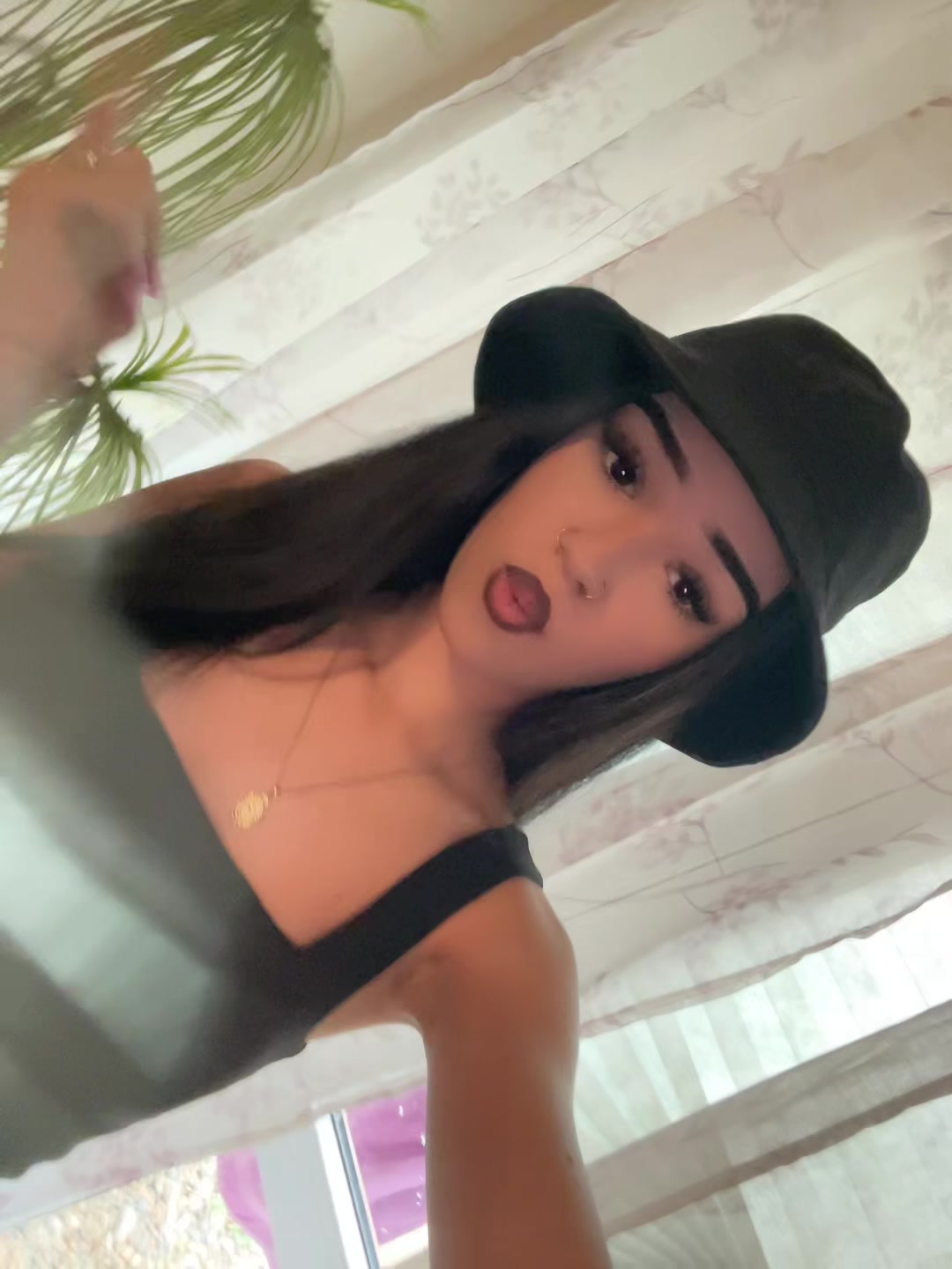@_christienn_777