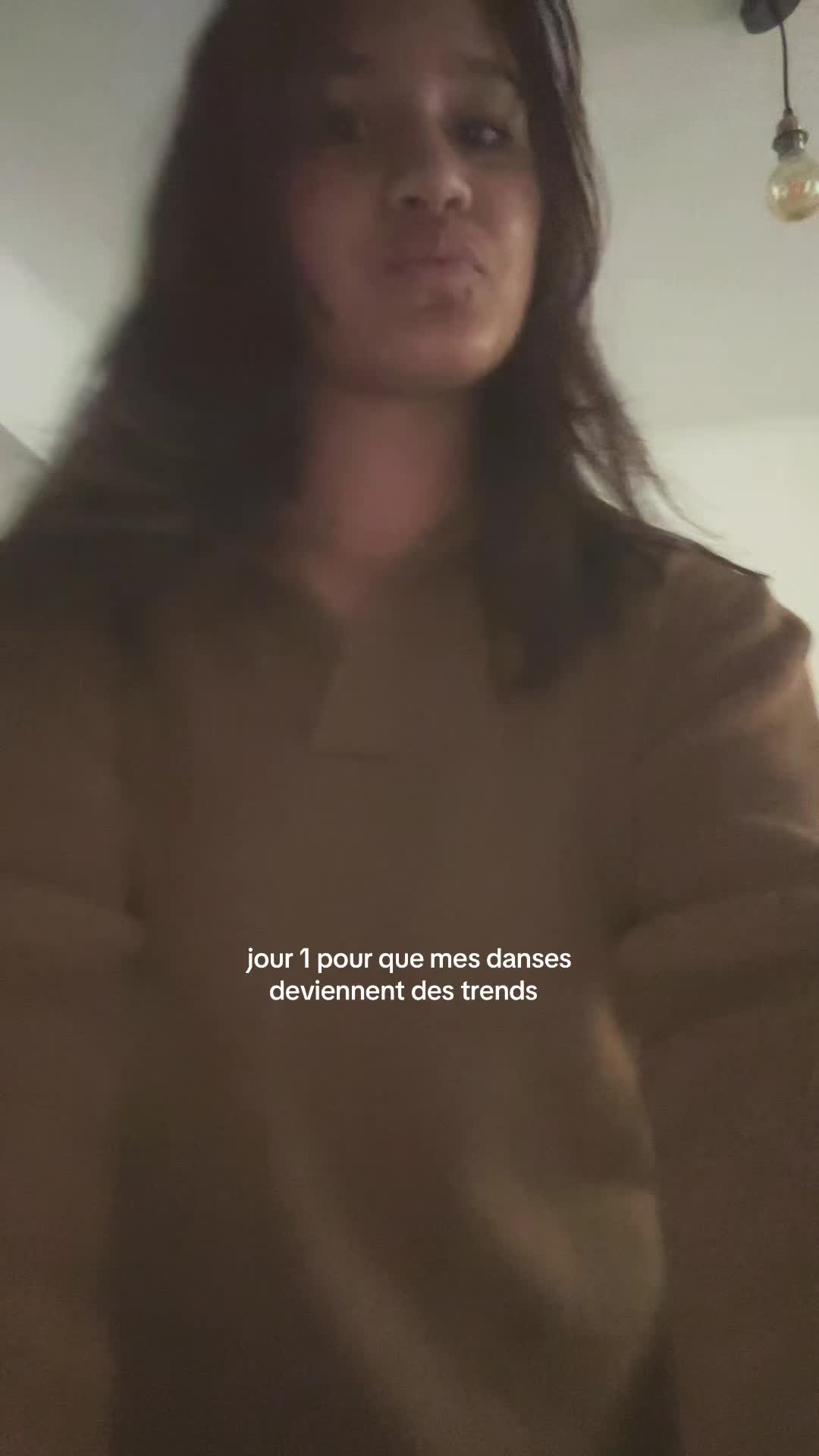 @LWꨄ