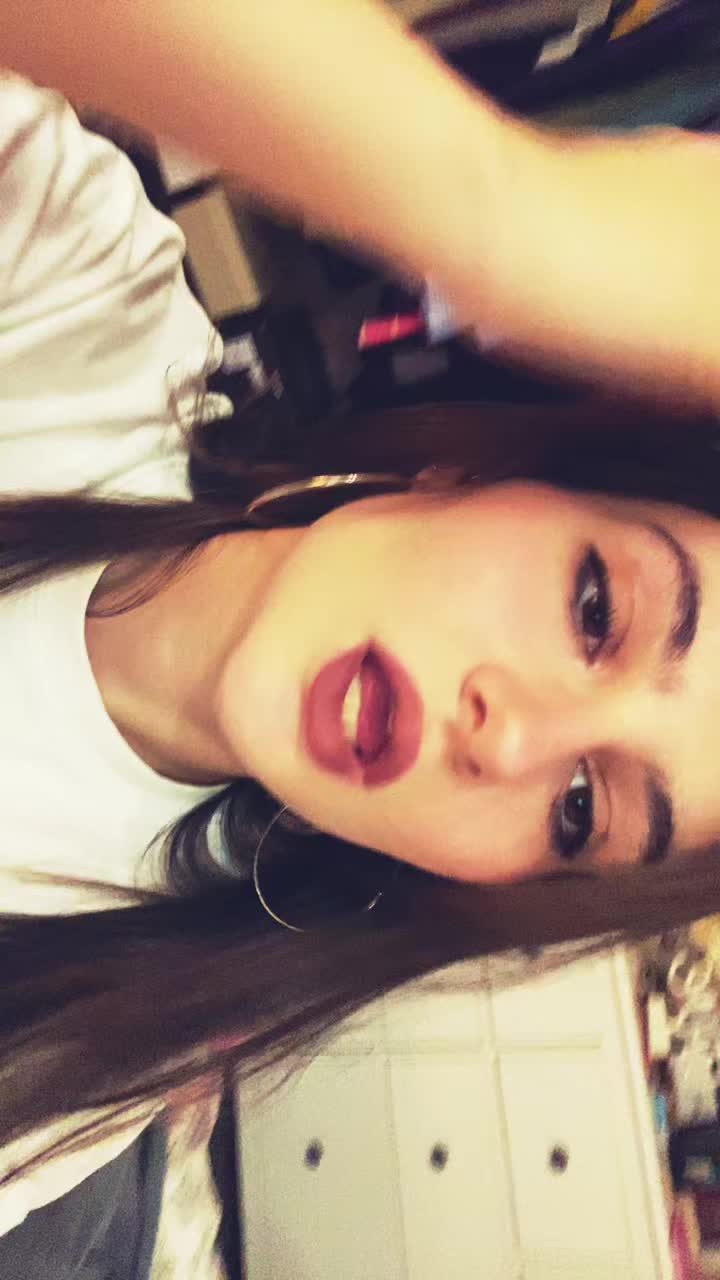 @Viv
