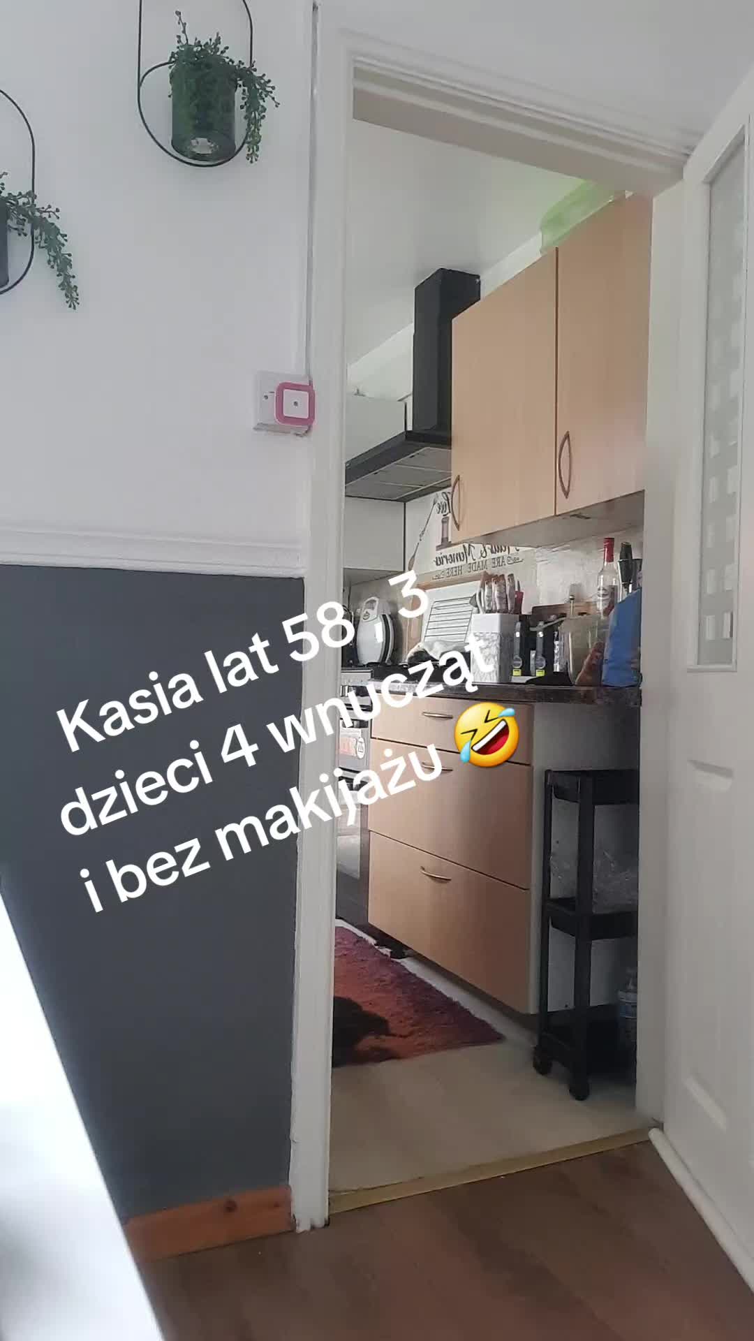 @Katty 58 plus size🤣