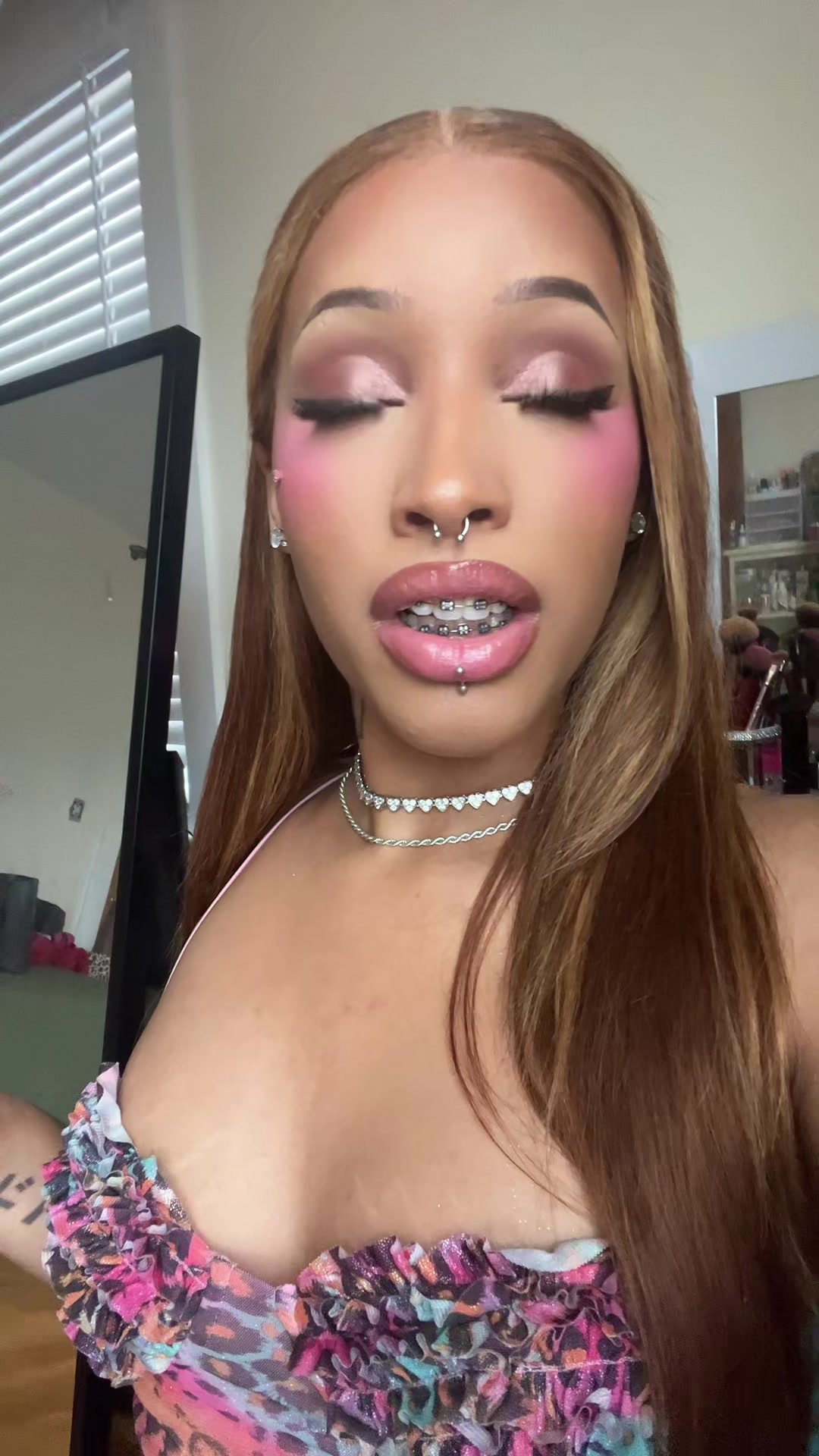 @ʸᵒᵘˢ ᵃ ʷⁱⁿᵈᵒʷ ˢʰᵒᵖᵖᵃ
