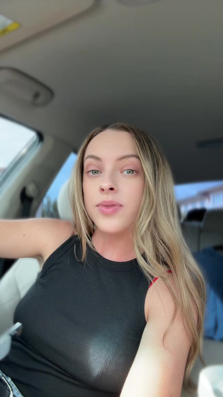 @Ash🍒