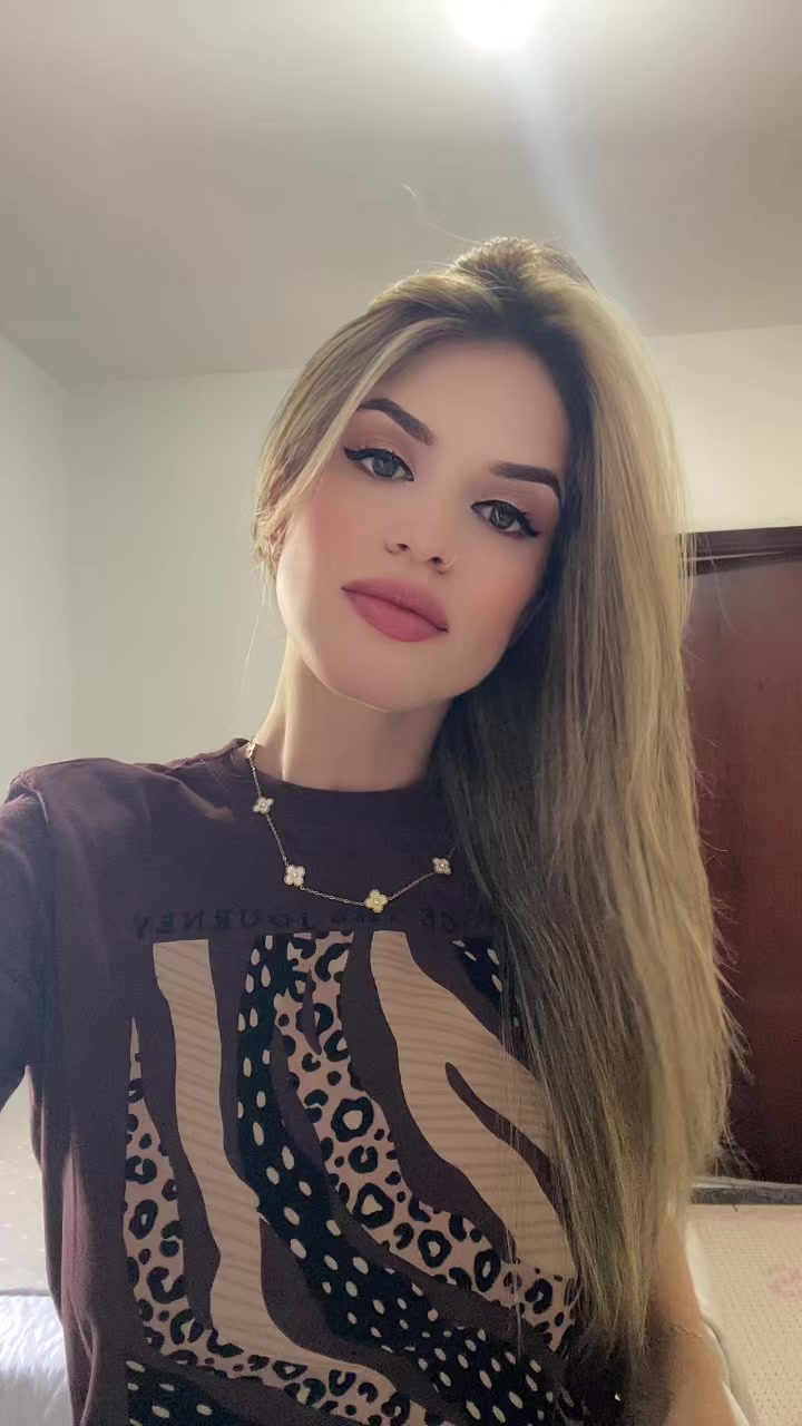 @Lari.
