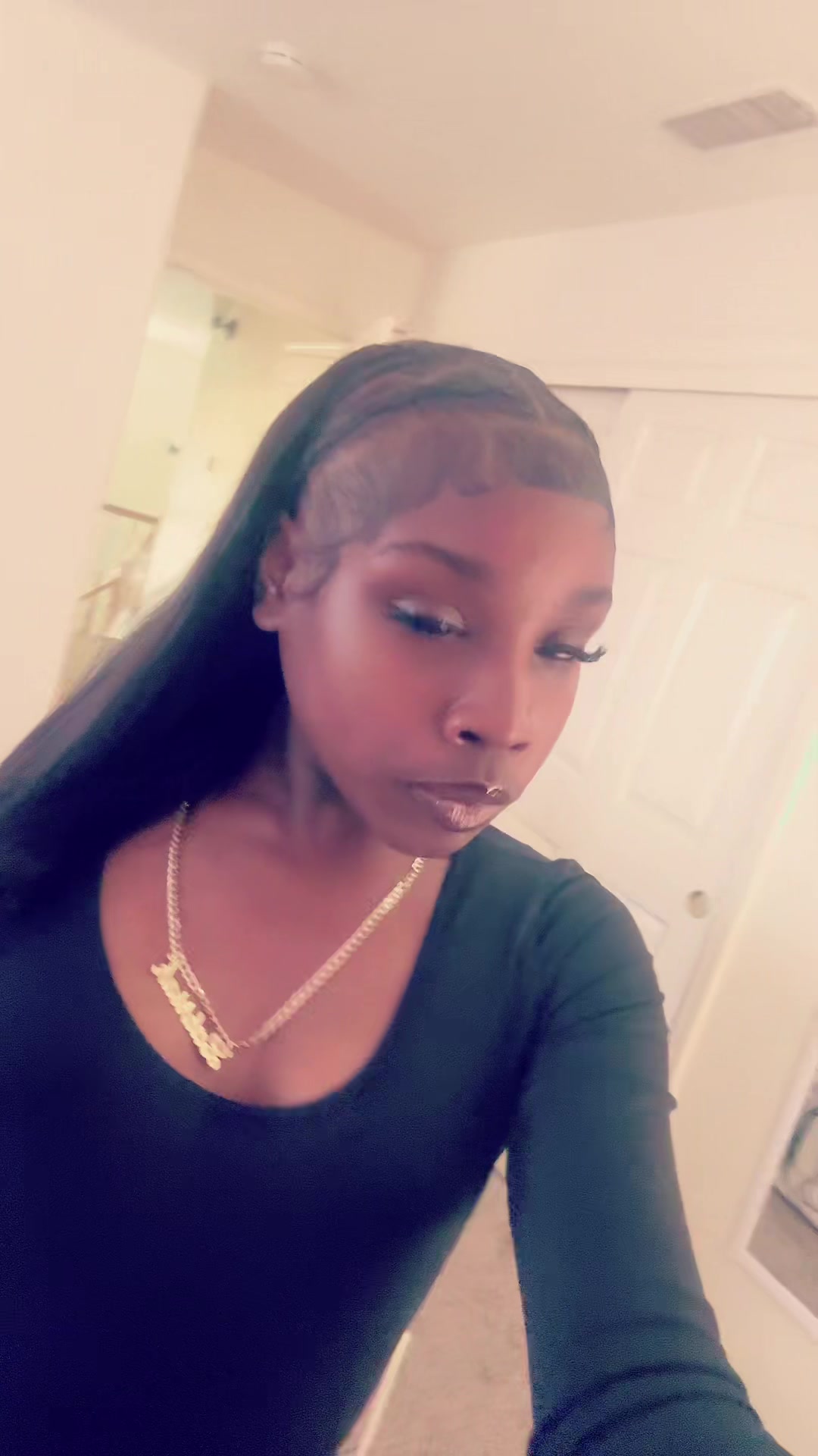 @♛