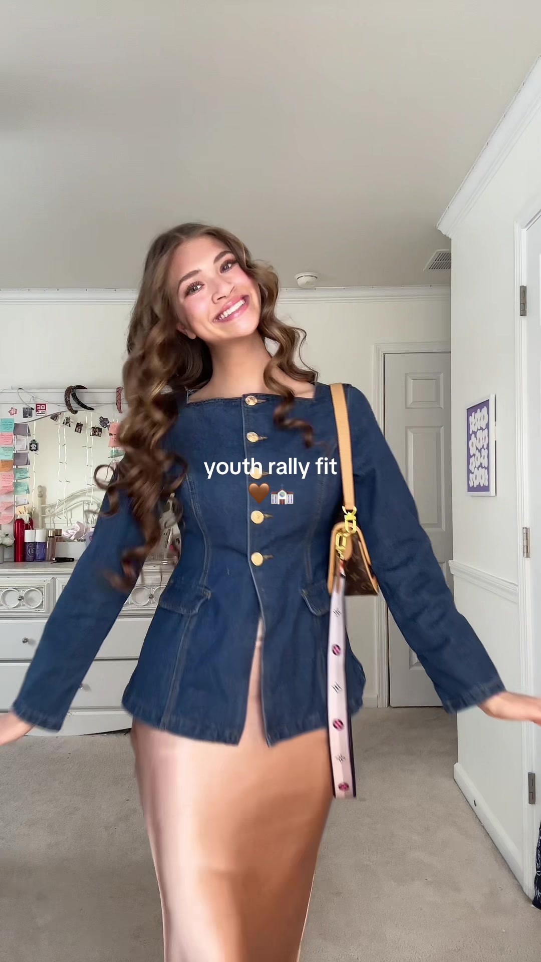 @ava f