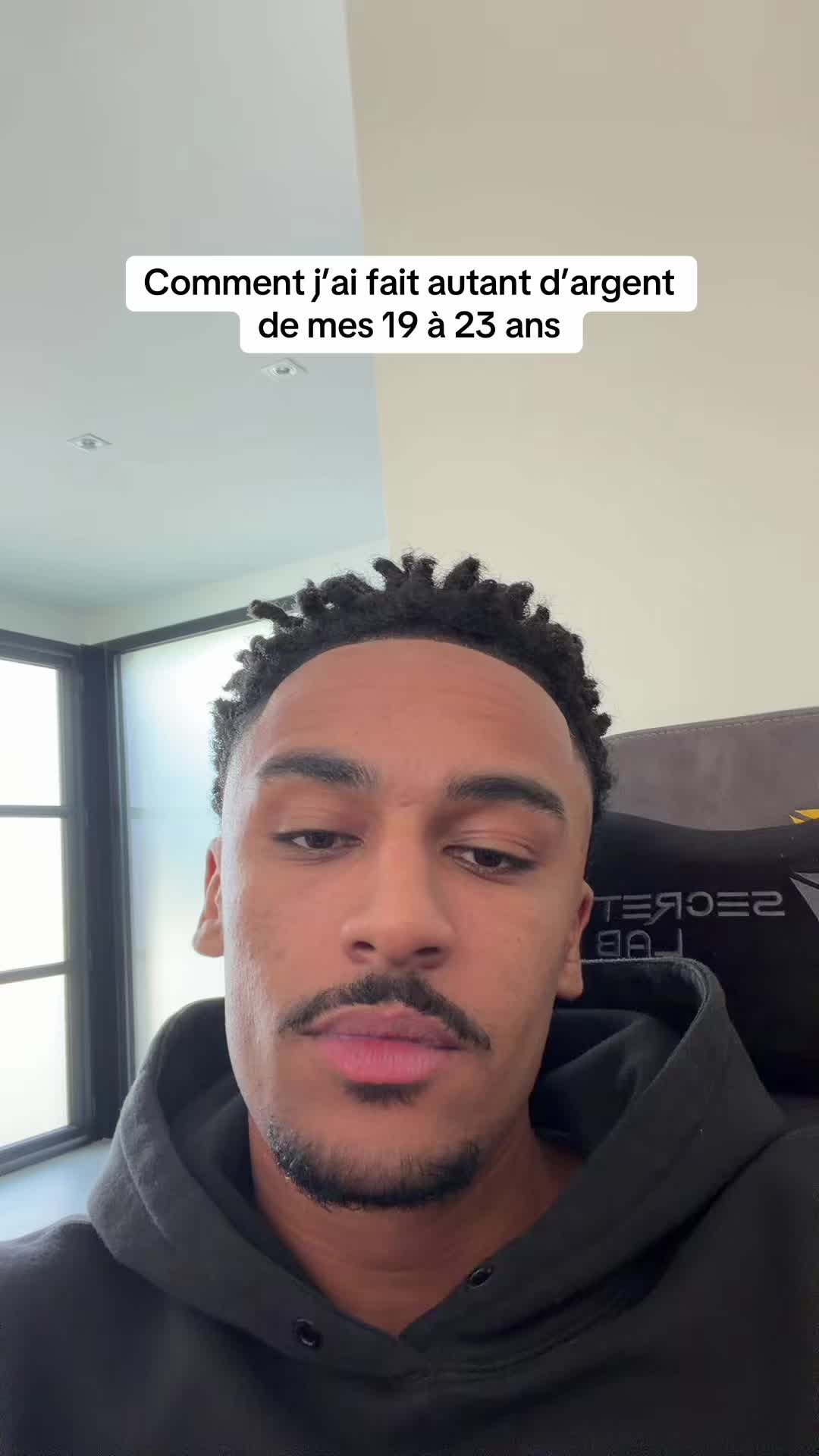@Kéo