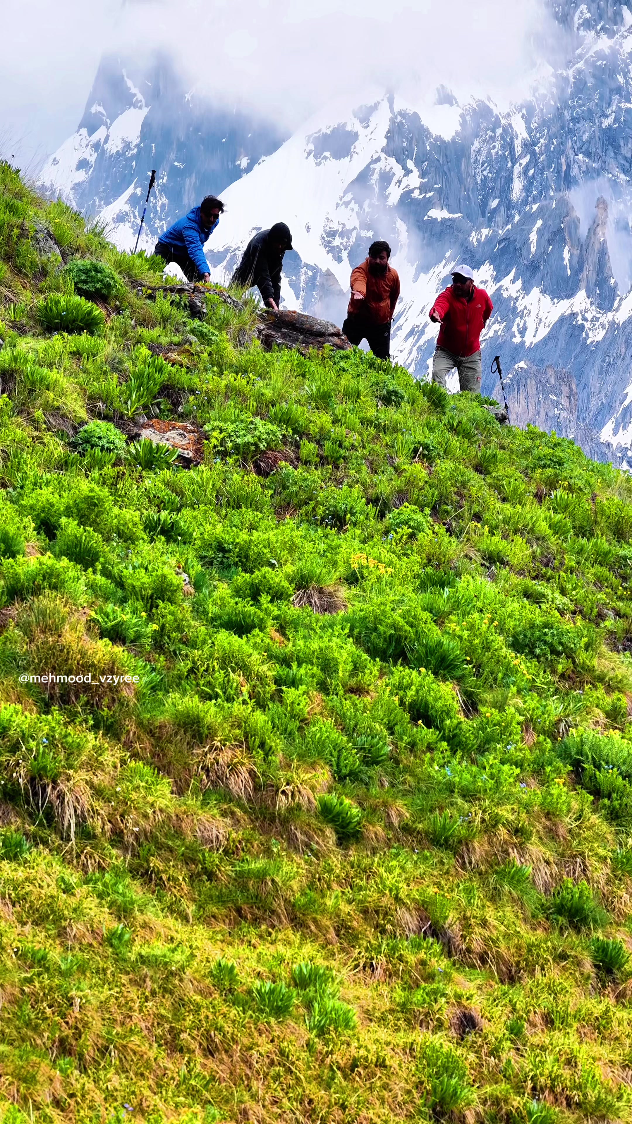 @hello_skardu☑️