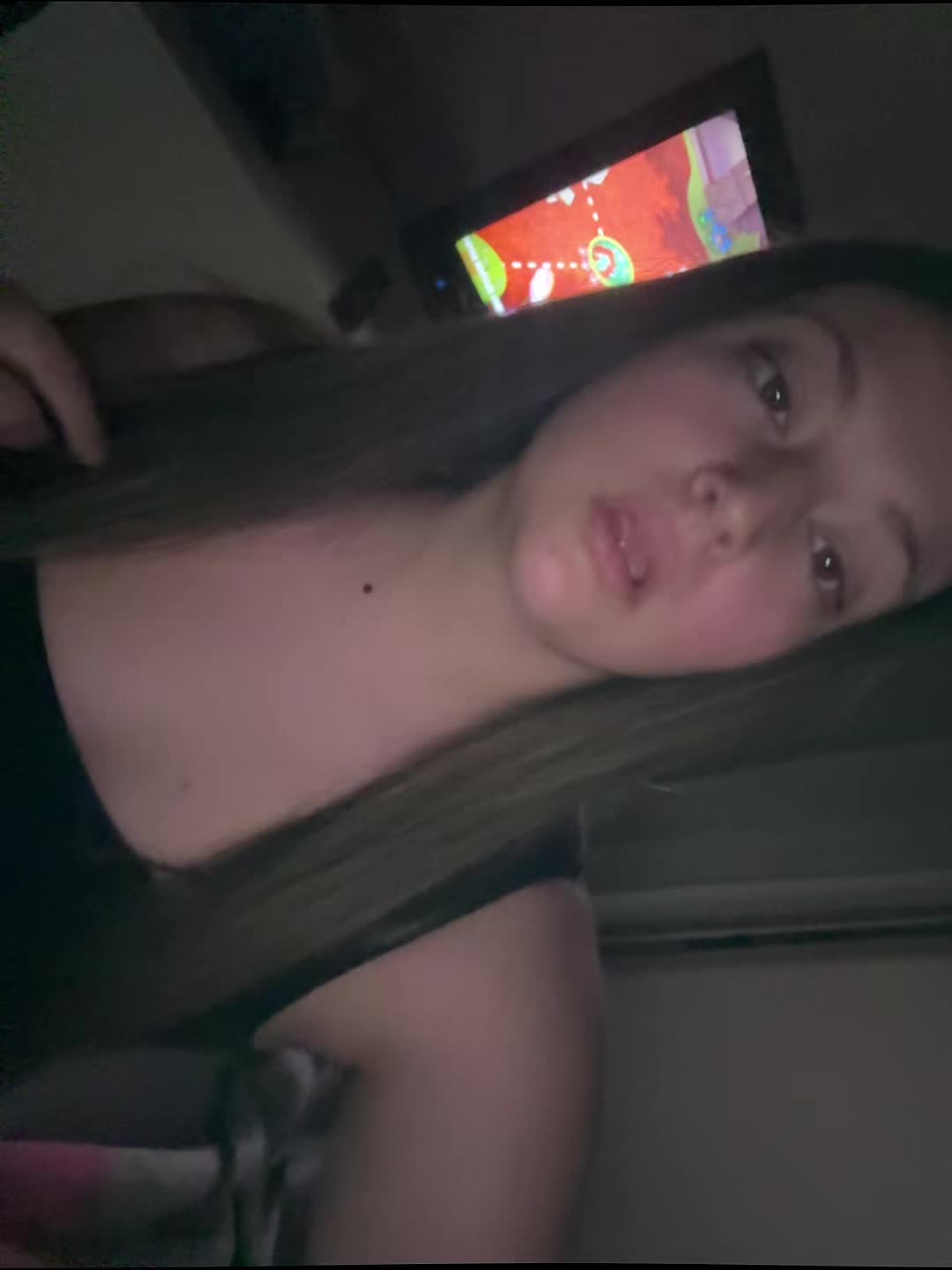 @...